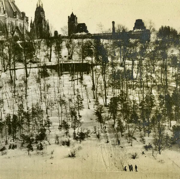 Louisville’s January snow brought families outdoors, as designated park hills guided safer kids’ sledding