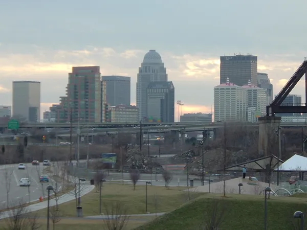 Calm Skies and Chilly Highs: Louisville Enjoys a Brief Break Before Weekend Winter Storm