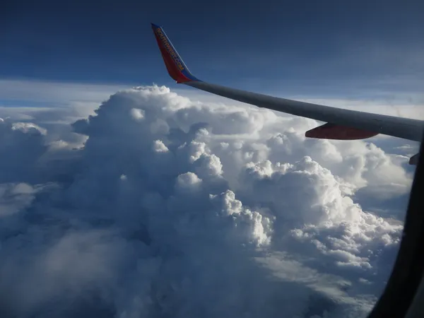 Spring Fever in Louisville: Temperatures Soar to 73°F Amidst Overcast Skies